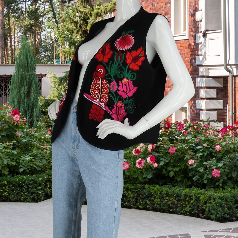 Pop Wuh Chic Ethnic Embroidered Vest XL Cultural Couture